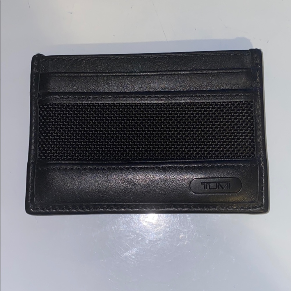 Tumi slim card wallet